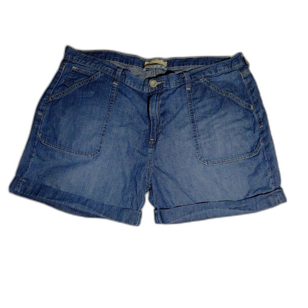 Levi's Boyfriend Utility Patch Pocket Denim Shorts